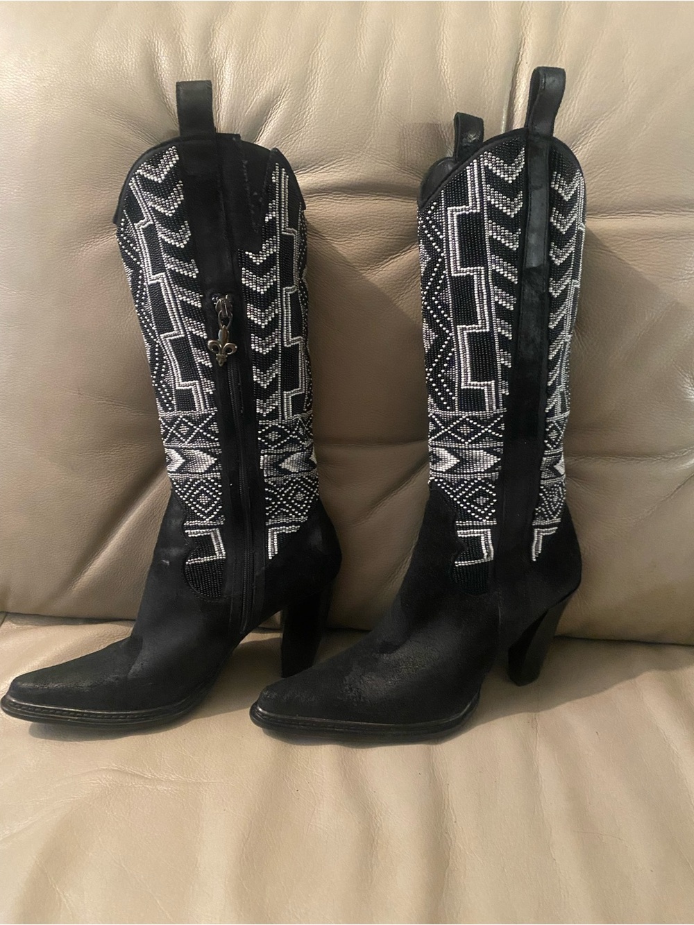 Donald J. Pliner Western-Style beaded Women's Boots
